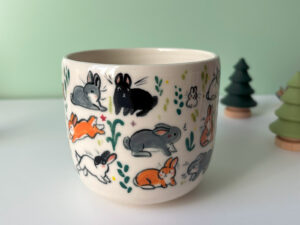 bunny pattern cup handmade painted by kness