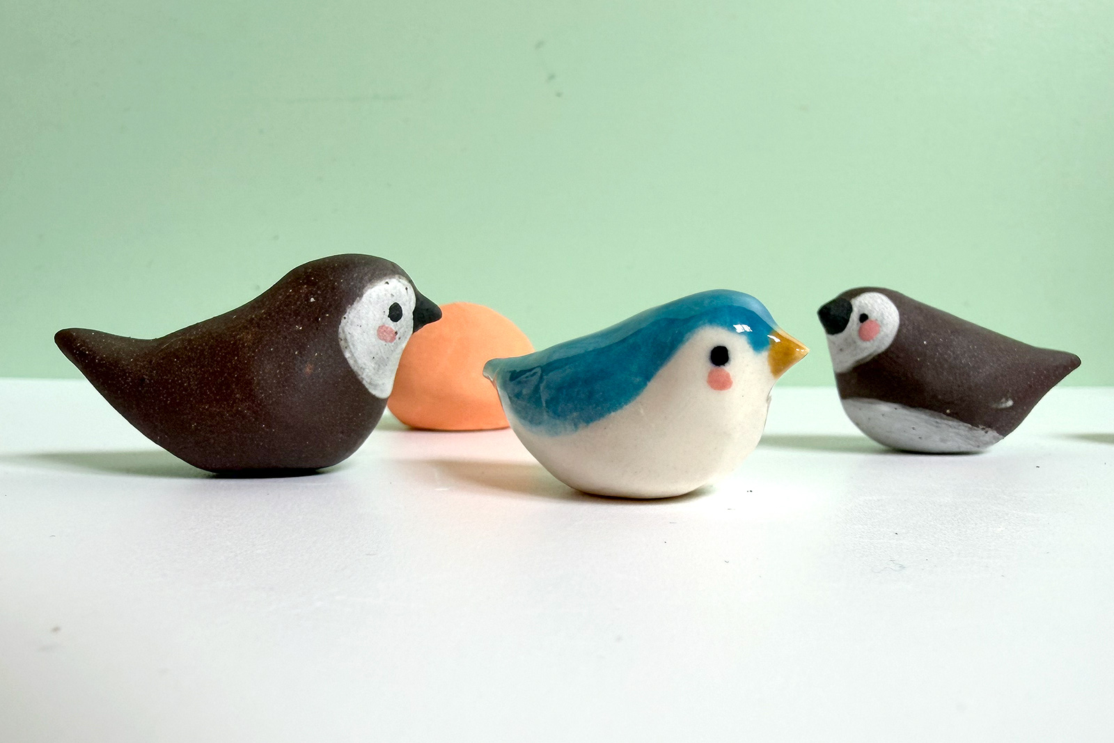 Figurine - Tea Friend - Stoneware - Image 4