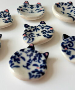 worry stone cat face