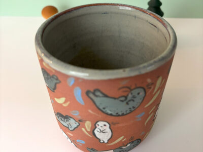 Cup - Many Seals - Image 4