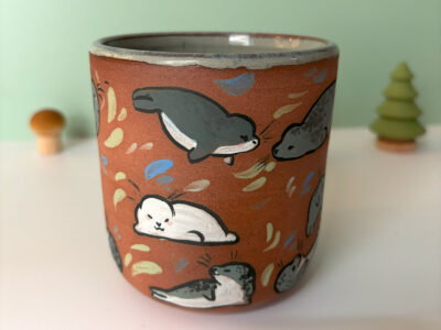 Cup - Many Seals - Image 5