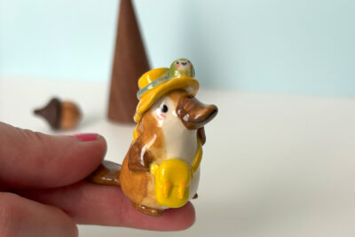 Figurine - Hiking Platypus - Image 5