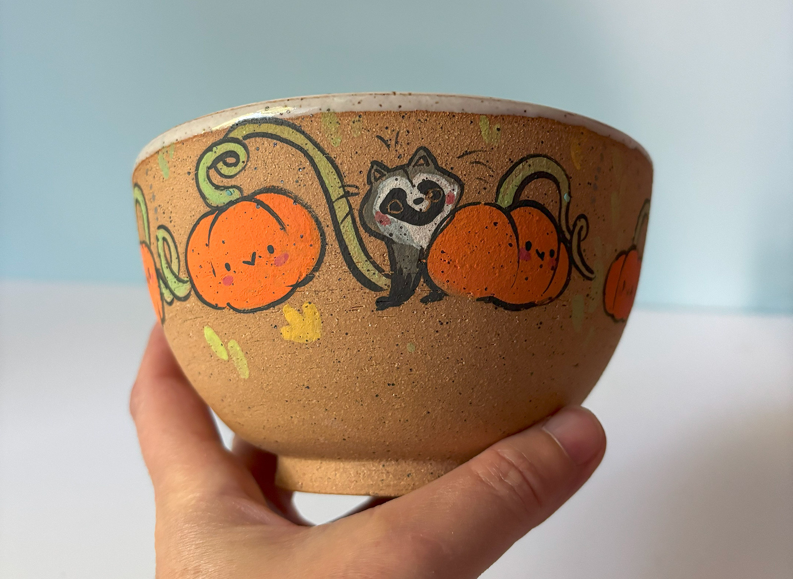 Alternative view of Bowl - Raccoon + Pumpkins