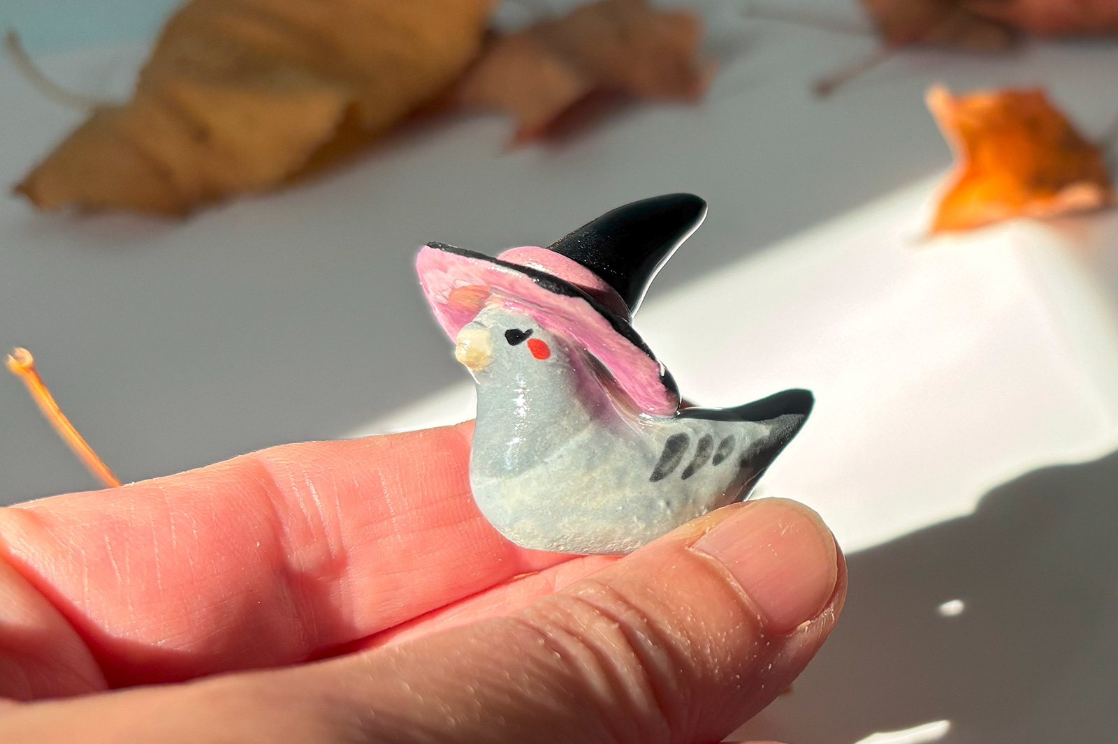 Figurine - Witch Pigeon