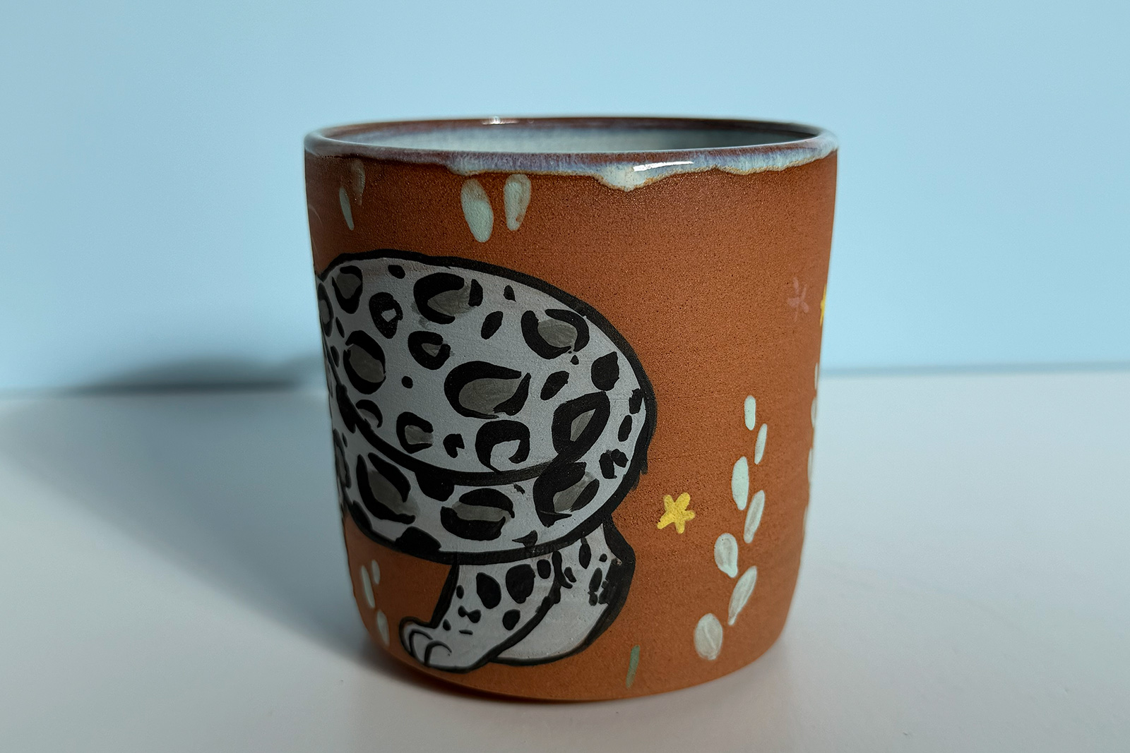 Alternative view of Mug - Red - Snow Leopard