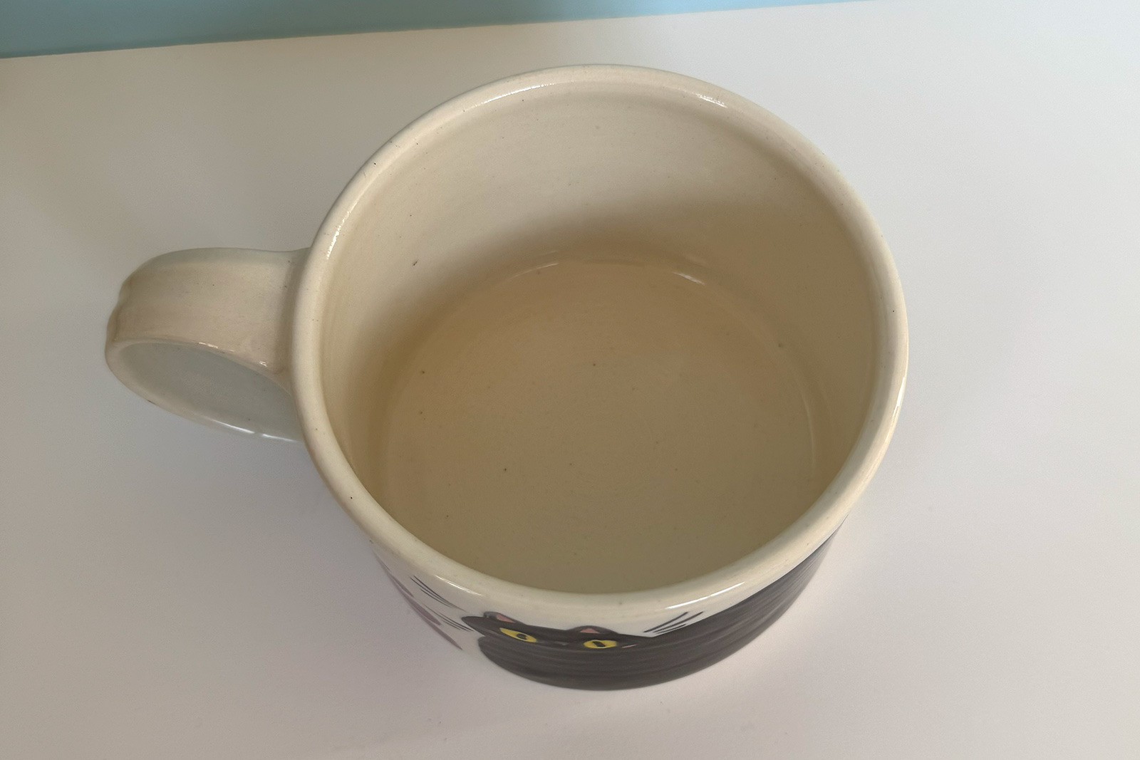 Alternative view of Mug Latte - Chats Noirs