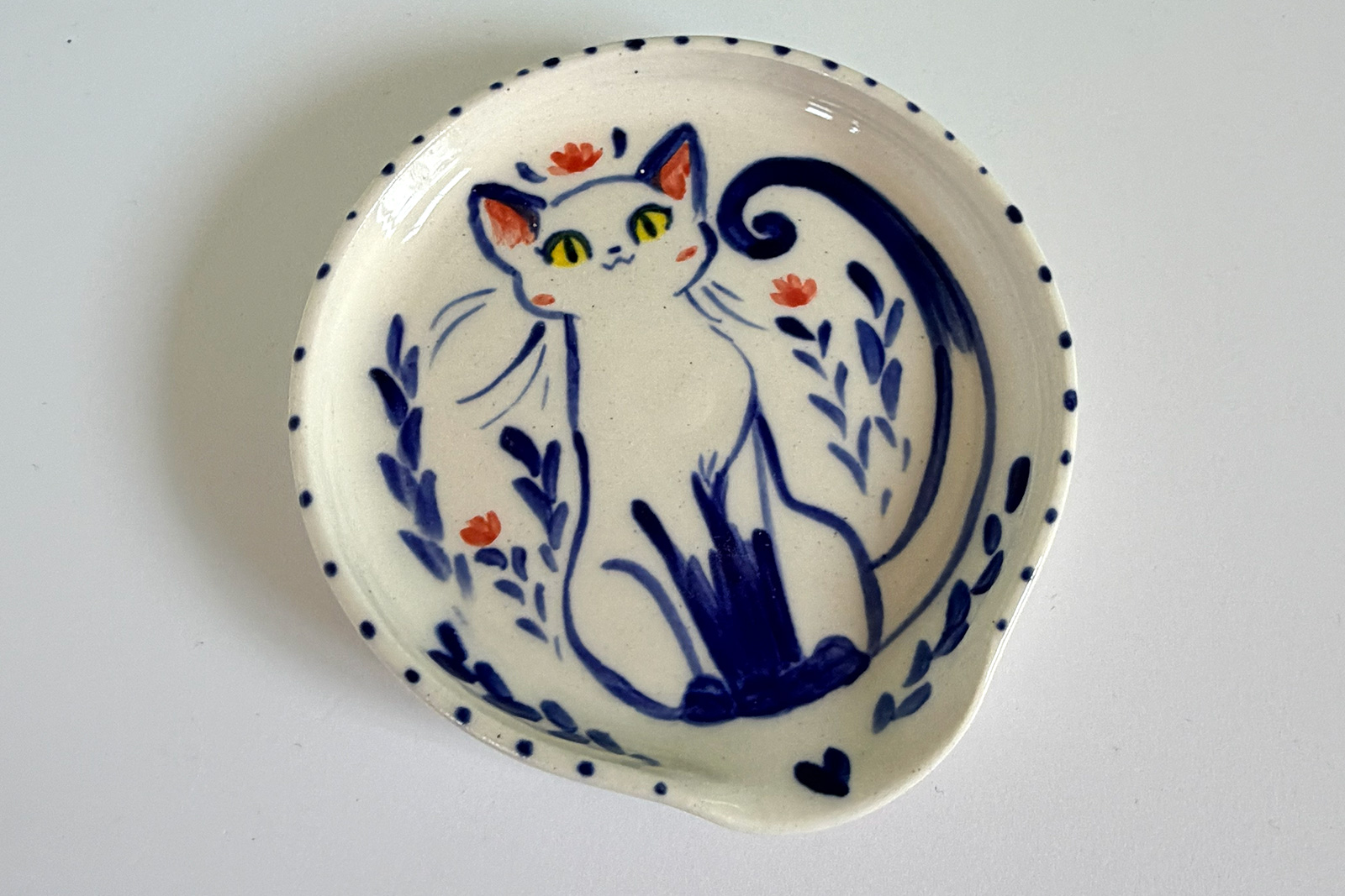 Porcelain Spoon Rest : Cat