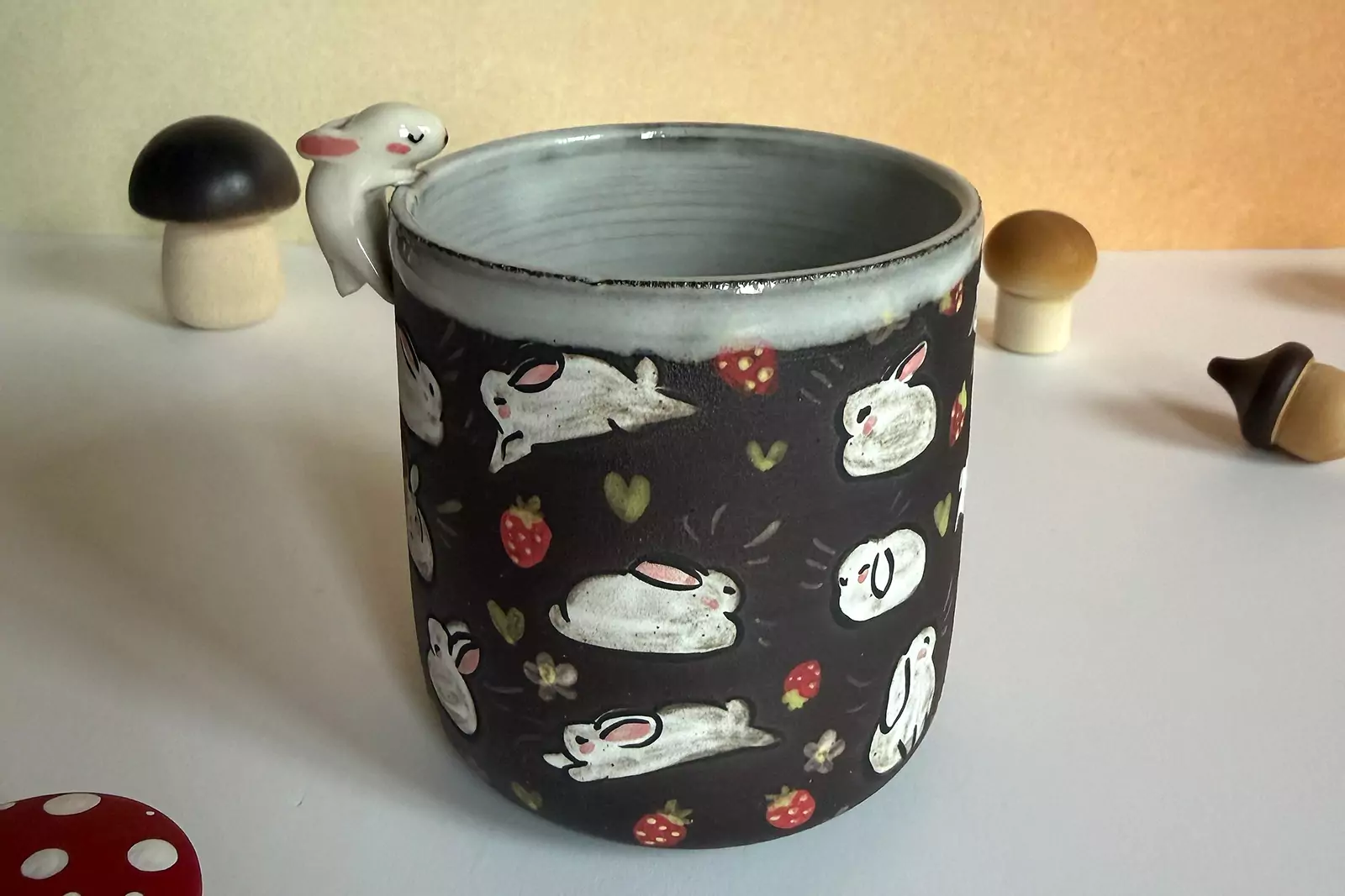Small Cup - Sculpted - Strawberry Hamsters - Image 4