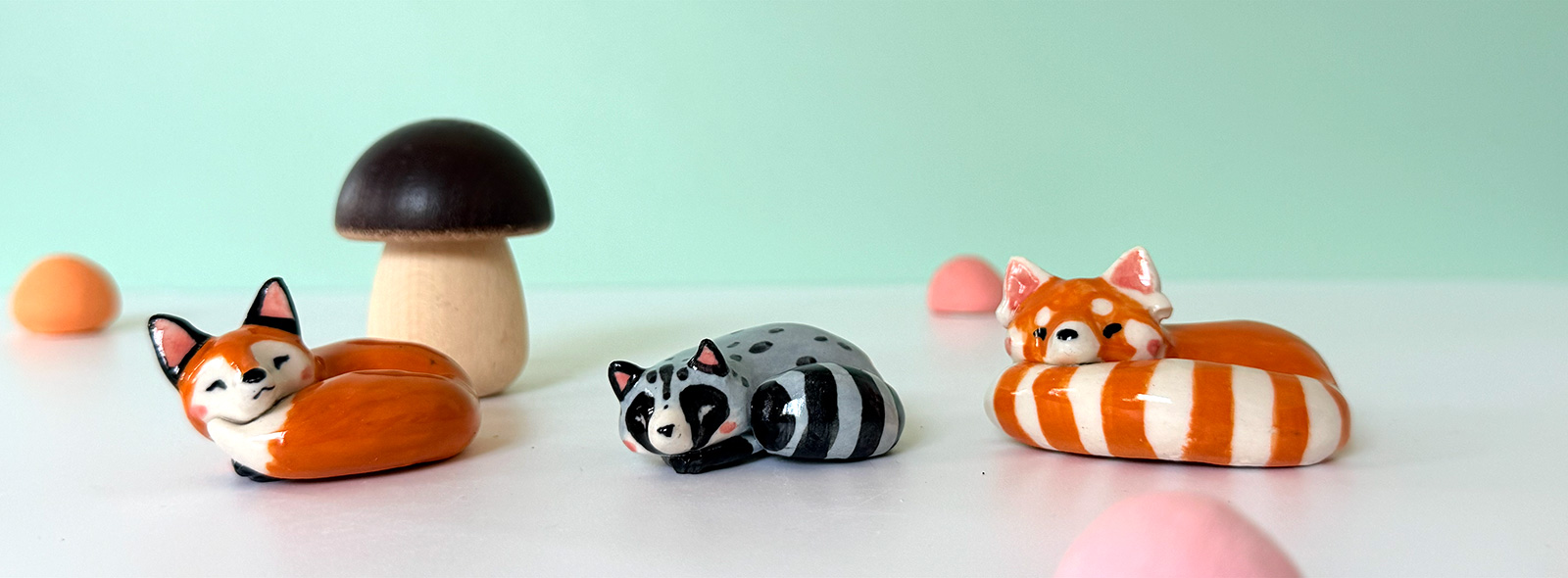 cute ceramic animals and porcelain jewelry handmade in Canada, shipping worldwilde