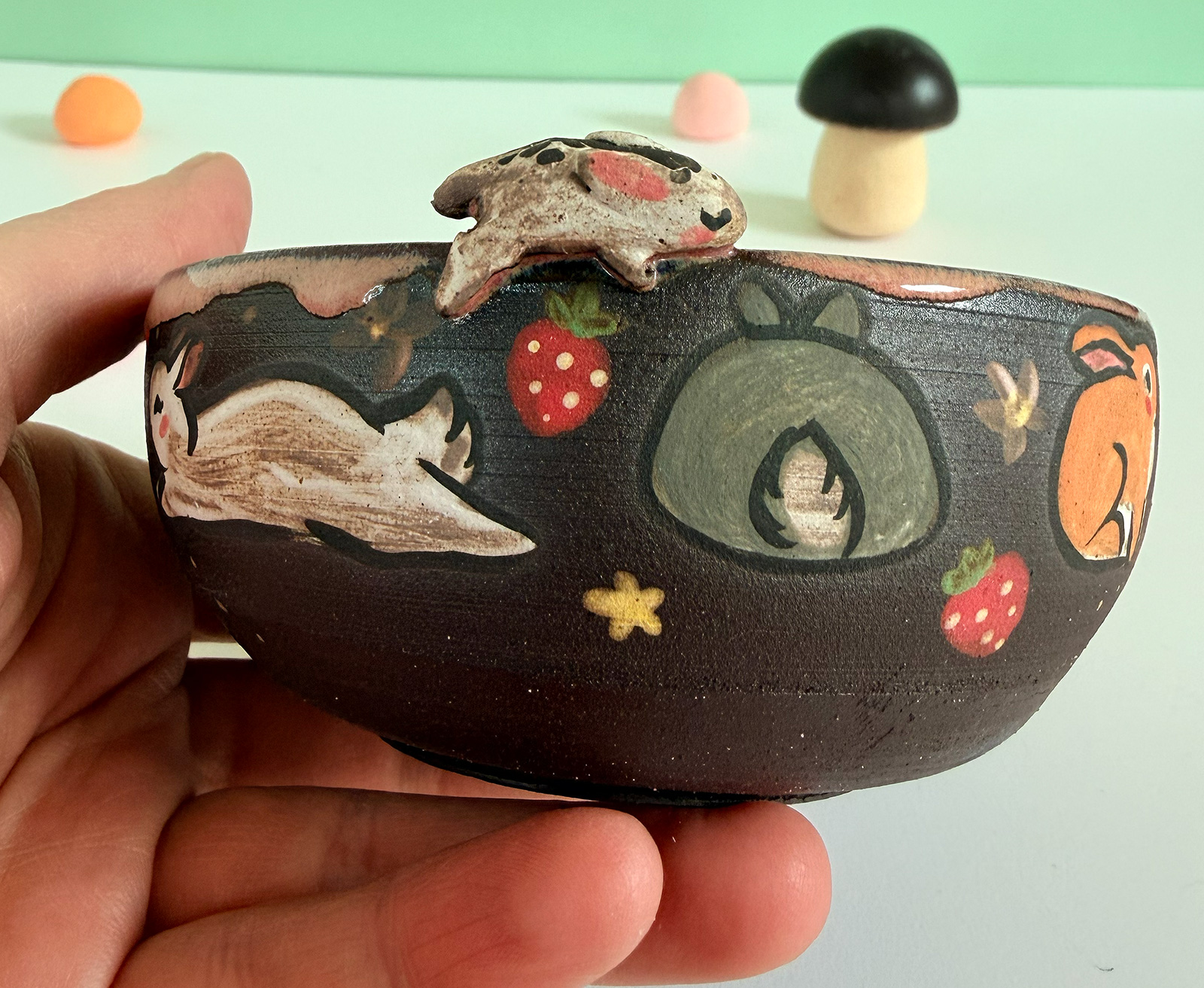 Small Dish - Sculpted - Strawberry Bunnies - Image 9