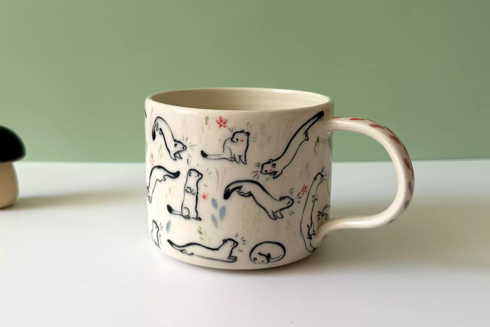 Mug - Too Many Ermines - Image 3