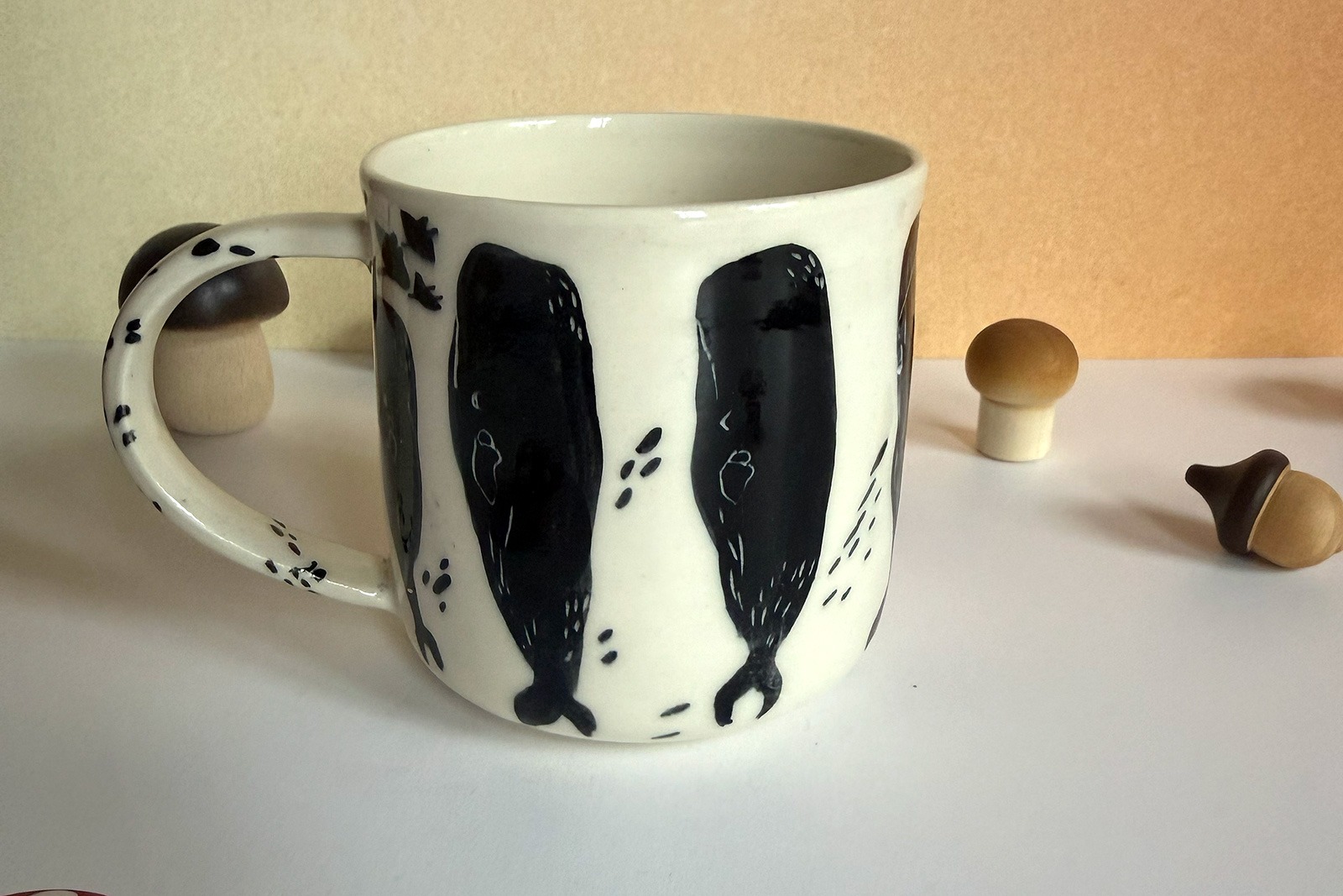 Alternative view of Mug - Cachalots