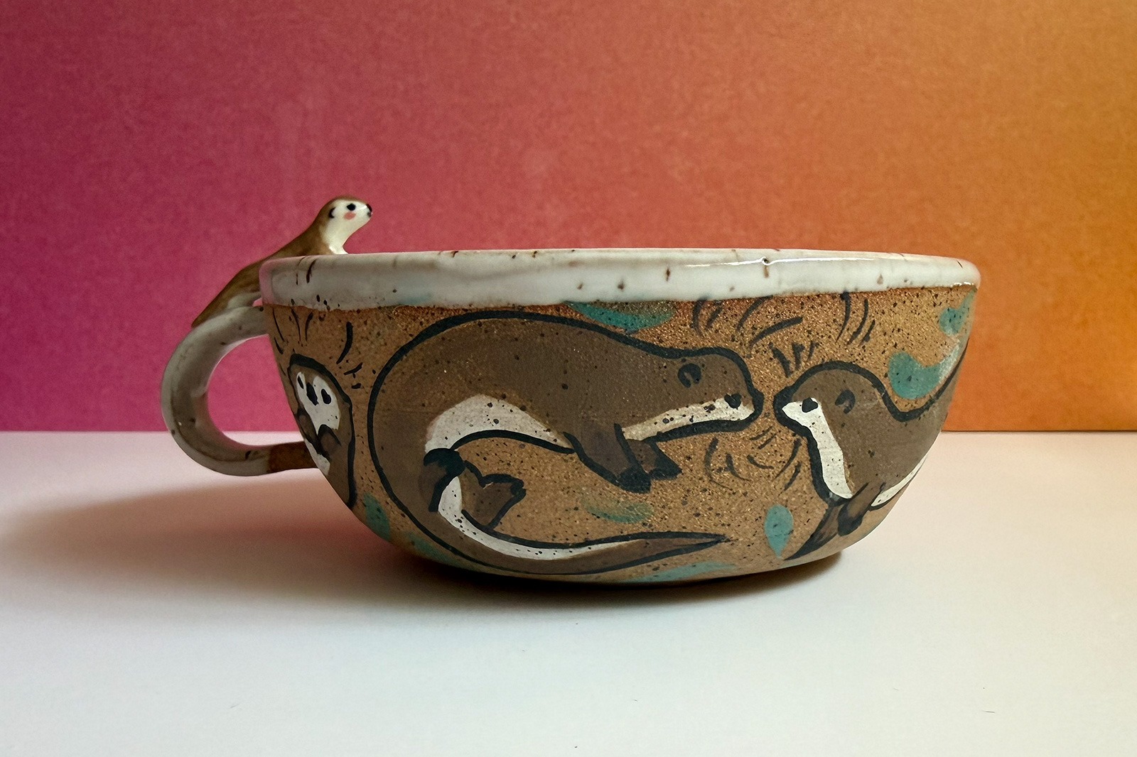Tasse a thé - Sculptée - Loutres