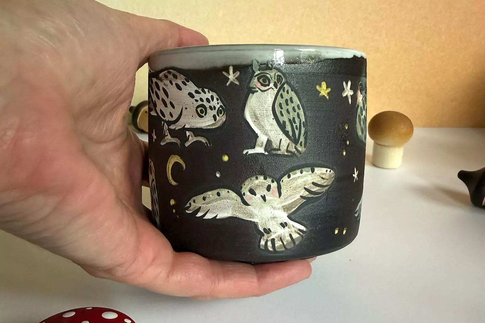 Cup : Too Many Owls - Image 3