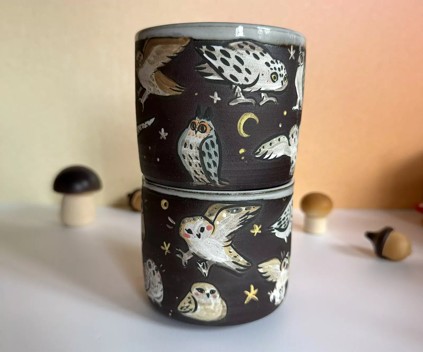 Cup : Too Many Owls - Image 2