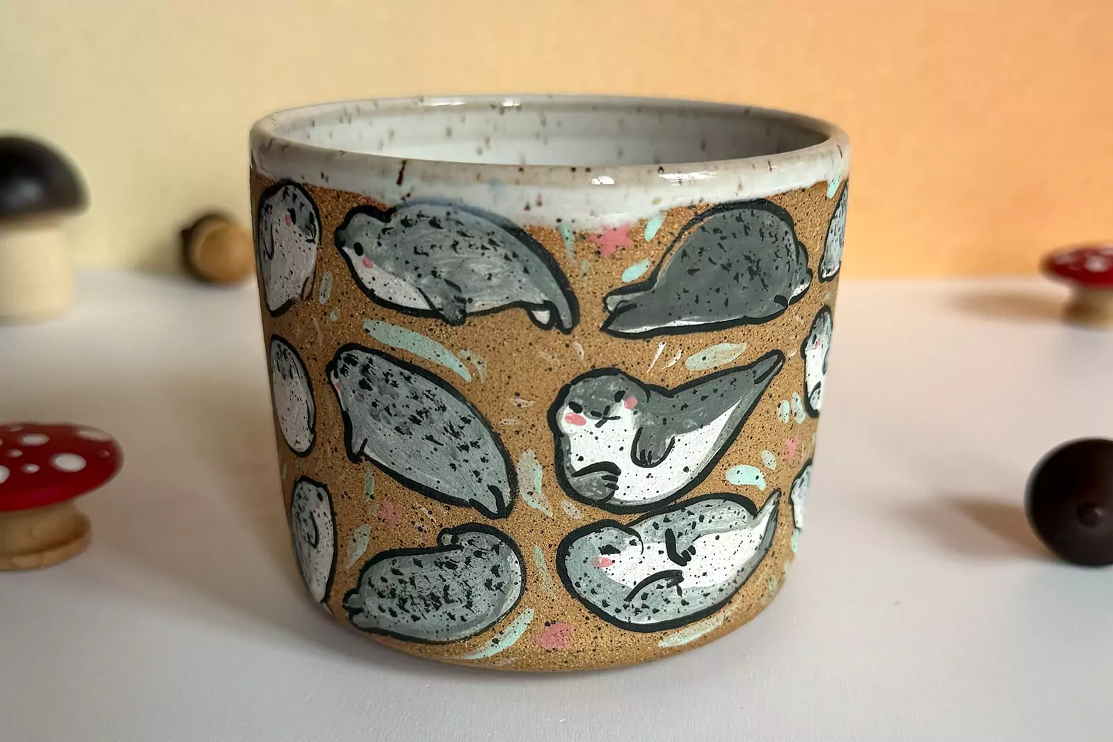 Cup - Many Seals - Speckled - Image 3