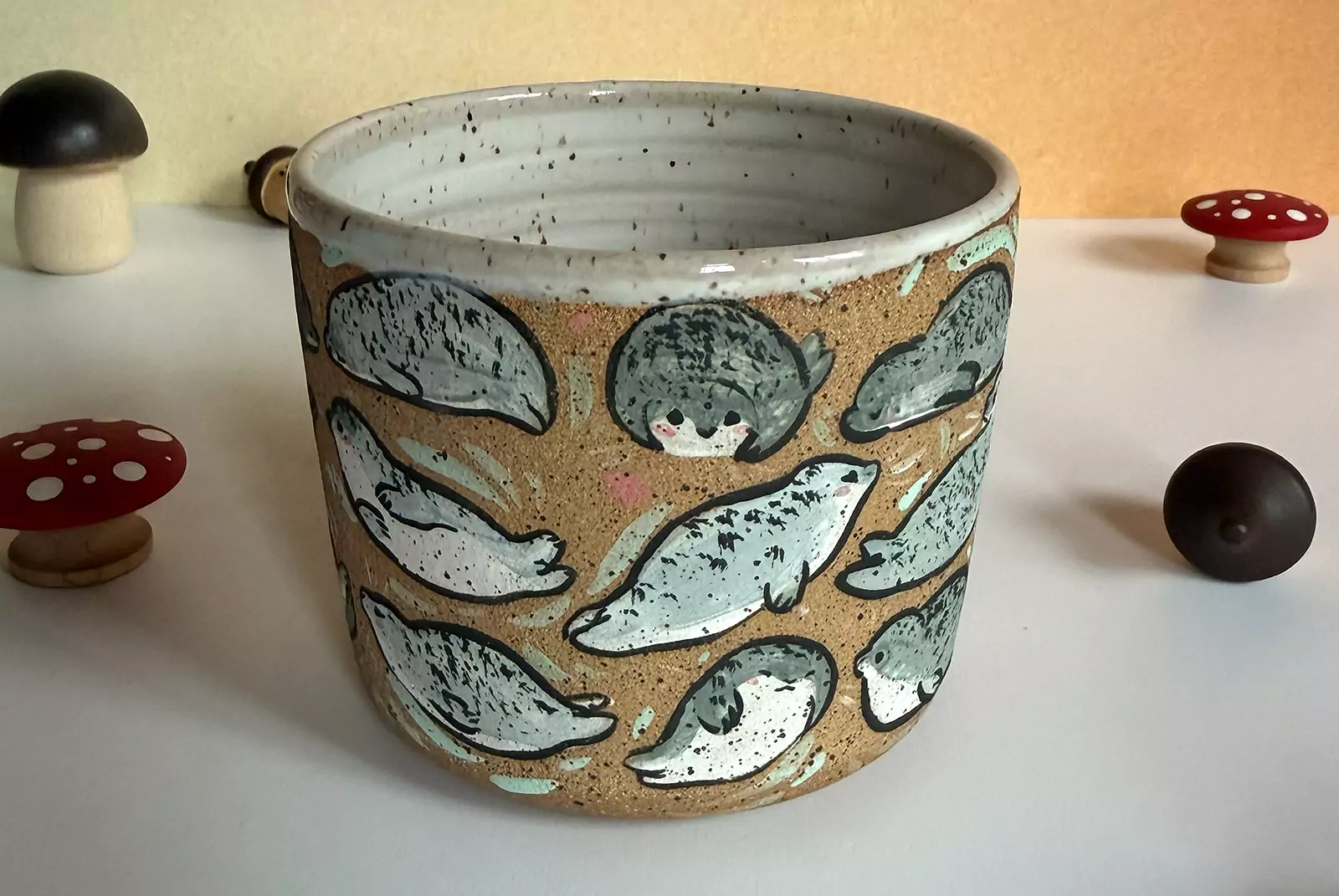 Cup - Many Seals - Speckled - Image 4