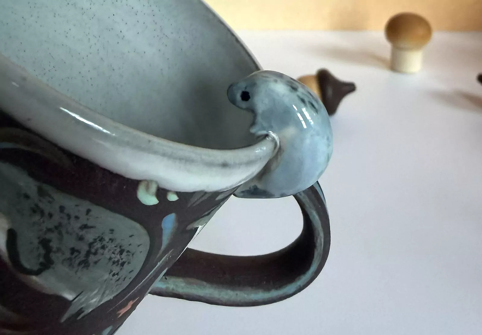 Sculpted Mug - Many Seals - Black - Image 3